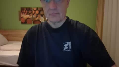 pussyaddict555 online show from September 23, 9:03 pm