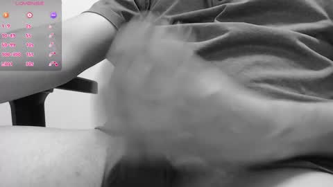 pussyfuker113 online show from December 29, 7:22 pm