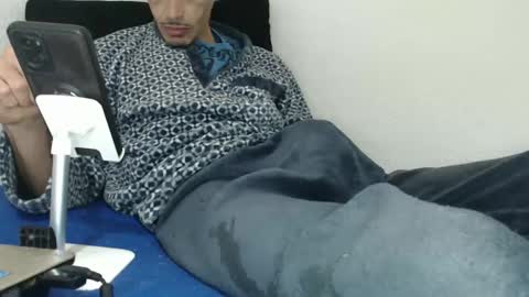 Snapshot of pussyhunterpt chatting on February 10, 9:04 pm Ruck Fules online show from February 10, 9:04 pm