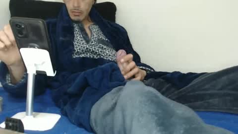 Snapshot of pussyhunterpt chatting on February 9, 8:13 pm Ruck Fules online show from February 9, 8:13 pm