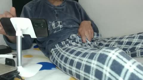 Snapshot of pussyhunterpt chatting on February 16, 8:11 pm Ruck Fules online show from February 16, 8:11 pm