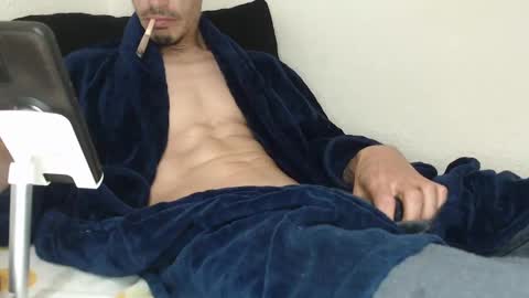 Snapshot of pussyhunterpt chatting on February 24, 8:25 pm Ruck Fules online show from February 24, 8:25 pm