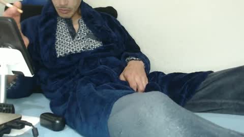 Snapshot of pussyhunterpt chatting on March 2, 7:52 pm Ruck Fules online show from March 2, 7:52 pm