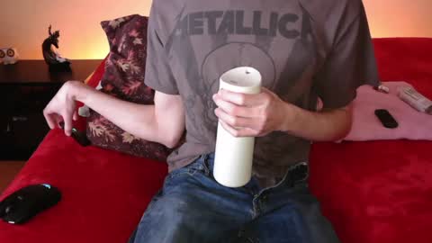 pussylover2182 online show from January 9, 7:42 am