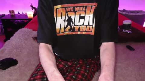 pussylover2182 online show from February 4, 6:04 am