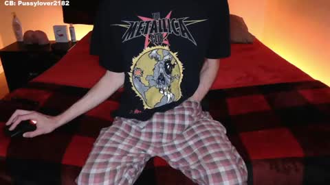 pussylover2182 online show from October 9, 3:33 am