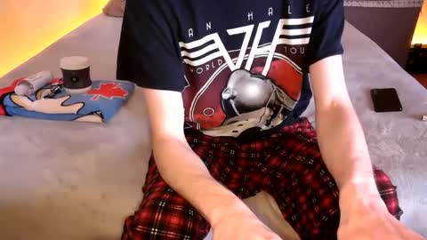 pussylover2182 online show from December 18, 7:47 am