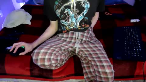 pussylover2182 online show from December 6, 8:26 am