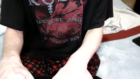 pussylover2182 online show from December 2, 7:58 pm