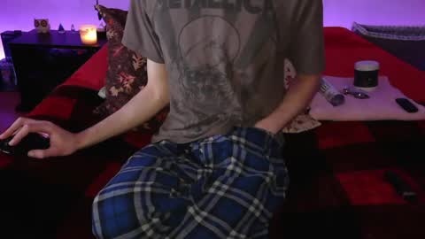 pussylover2182 online show from February 1, 6:43 am