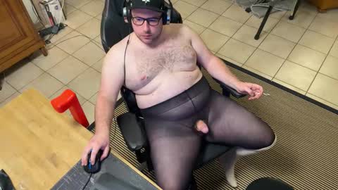 Quentin online show from February 26, 6:53 pm