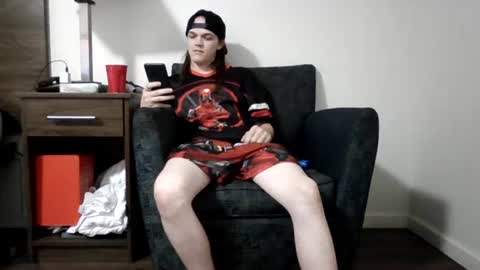 Snapshot of r_monkey583 chatting on October 1, 4:16 am r_monkey583 online show from October 1, 4:16 am
