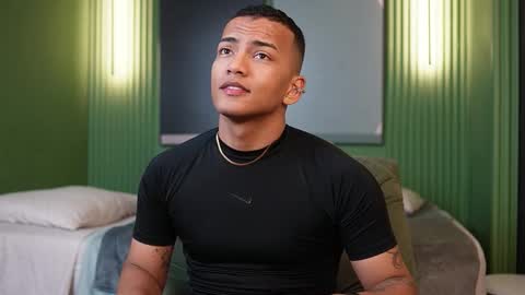 rafa_cruz online show from November 11, 12:10 pm