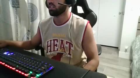 can you tell me something online show from November 8, 7:00 am