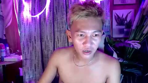 ralfhuge24 online show from October 16, 11:29 am