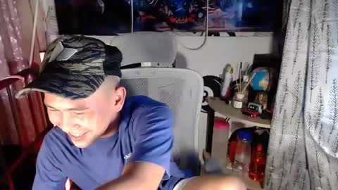 ralfhuge24 online show from March 14, 5:36 am