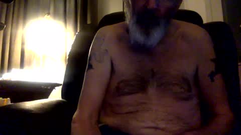Snapshot of rando56 chatting on October 8, 11:47 am Randy online show from October 8, 11:47 am