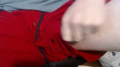 Snapshot of random41yearoldguy chatting on December 22, 8:36 pm random41yearoldguy online show from December 22, 8:36 pm