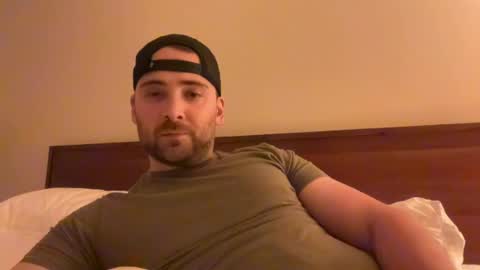 randomdude5950 online show from June 19, 2:50 am