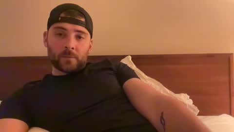 randomdude5950 online show from May 22, 1:43 am