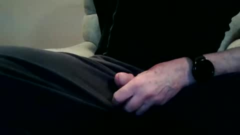 Randy online show from December 31, 4:49 am