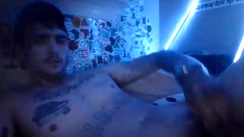 Snapshot of rannndyyy chatting on December 7, 3:04 am Randy online show from December 7, 3:04 am