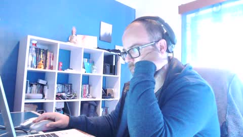 ravingr3d3 online show from December 20, 9:32 am