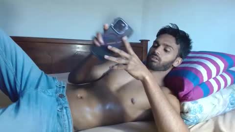 eyan online show from March 16, 1:45 am