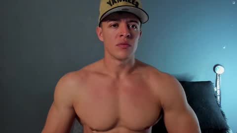 twitter REECET26 instagram RECCETAYLOR online show from October 15, 12:29 am