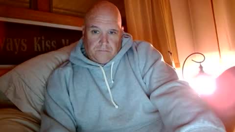 Mtn. Man online show from October 30, 3:19 am