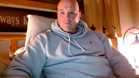 Mtn. Man online show from November 2, 2:16 am