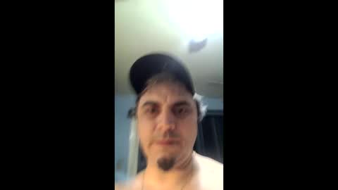 Snapshot of red_hot_peppers chatting on December 13, 9:58 am red_hot_peppers online show from December 13, 9:58 am