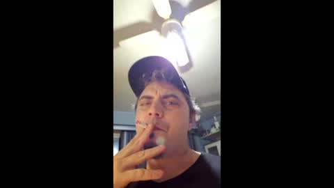 Snapshot of red_hot_peppers chatting on October 6, 7:02 am red_hot_peppers online show from October 6, 7:02 am