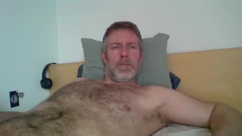 Red online show from February 5, 10:33 am