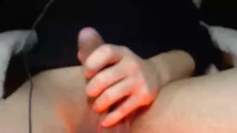 Snapshot of redblood_75 chatting on January 15, 10:46 pm Red online show from January 15, 10:46 pm