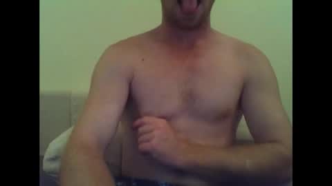 Snapshot of redfur_tigrrluvr chatting on January 21, 9:39 am redfur_tigrrluvr online show from January 21, 9:39 am