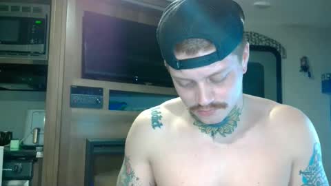 Snapshot of redinthebed chatting on December 10, 12:56 am InkedGinger online show from December 10, 12:56 am