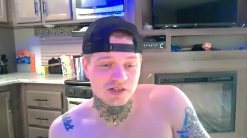 Snapshot of redinthebed chatting on January 2, 6:56 pm InkedGinger online show from January 2, 6:56 pm