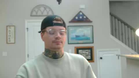Snapshot of redinthebed chatting on March 7, 4:23 am InkedGinger online show from March 7, 4:23 am