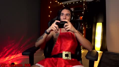 Red online show from December 23, 4:12 am