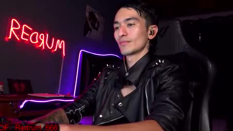 Red online show from September 18, 4:31 pm