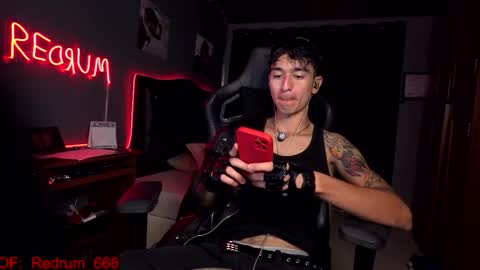 Red online show from September 30, 5:16 pm