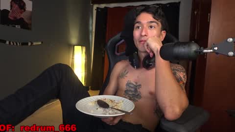 Red online show from January 21, 6:00 pm