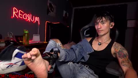 Red online show from October 7, 5:39 pm