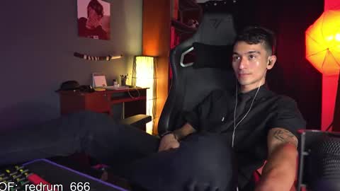 Red online show from February 27, 5:15 pm