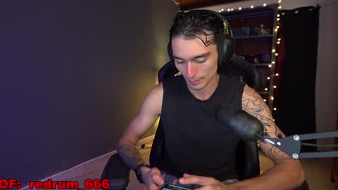 Red online show from January 12, 7:10 pm