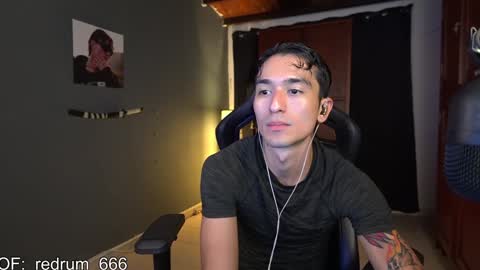 Red online show from January 27, 8:07 pm