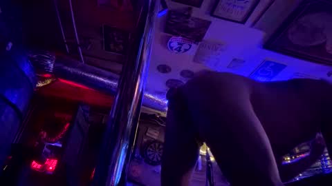 Lee online show from February 24, 4:35 am