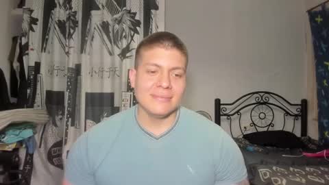 Snapshot of regan_jhonson chatting on October 17, 7:12 am regan_jhonson online show from October 17, 7:12 am