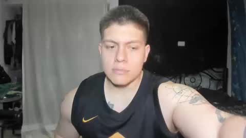 Snapshot of regan_jhonson chatting on February 23, 5:06 am regan_jhonson online show from February 23, 5:06 am